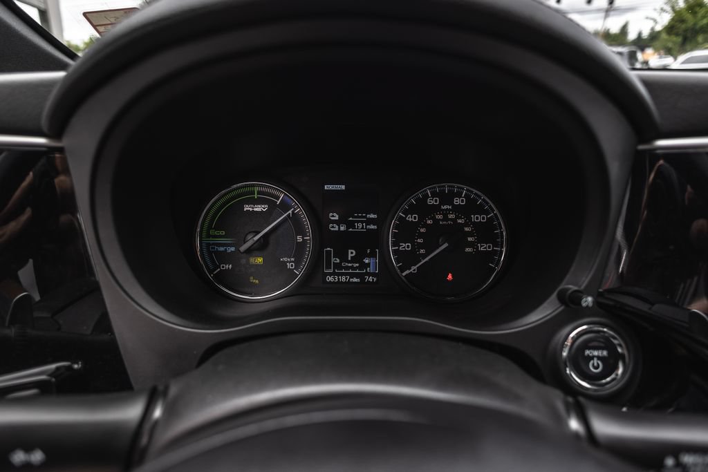 Used 2022 Mitsubishi Outlander GT AWD/4WD image 11