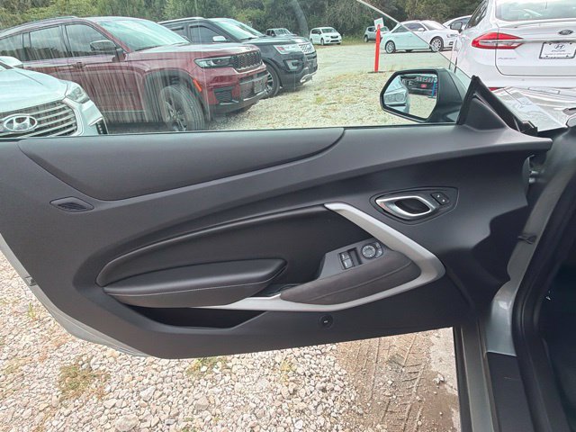 Used 2023 Chevrolet Camaro LT RWD image 14