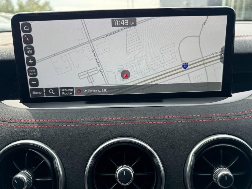 Used 2023 Kia Stinger GT2 image 22