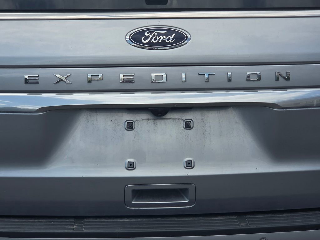 Used 2023 Ford Expedition Platinum AWD/4WD image 35