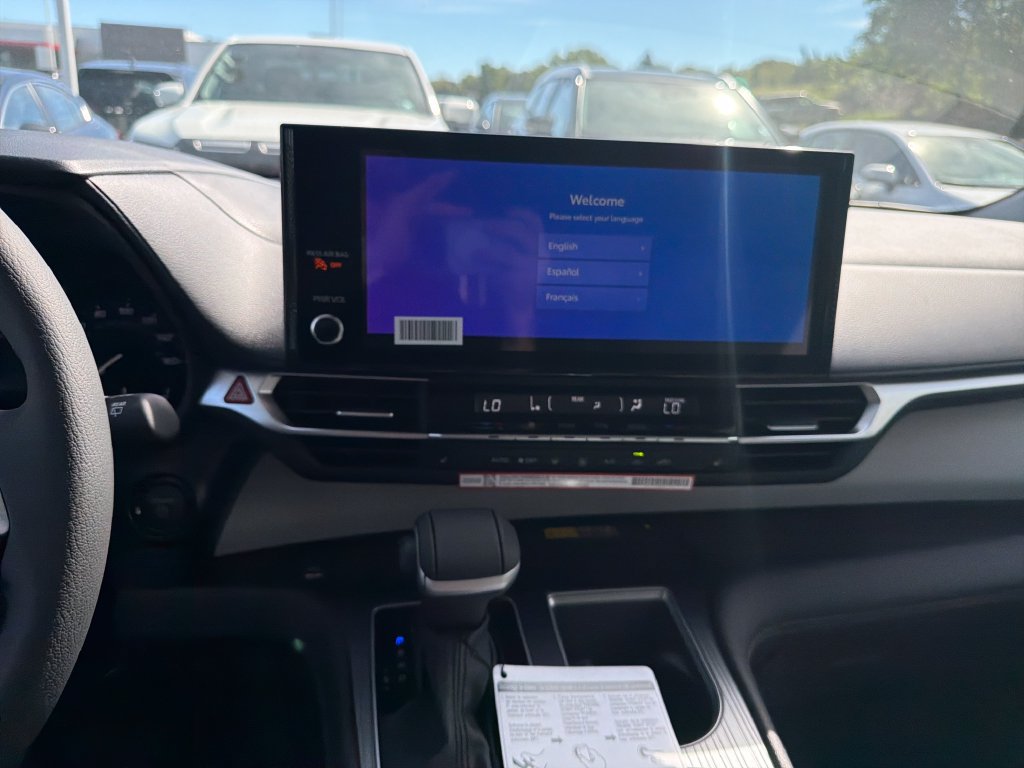 New 2026 Toyota Sienna XLE FWD image 21