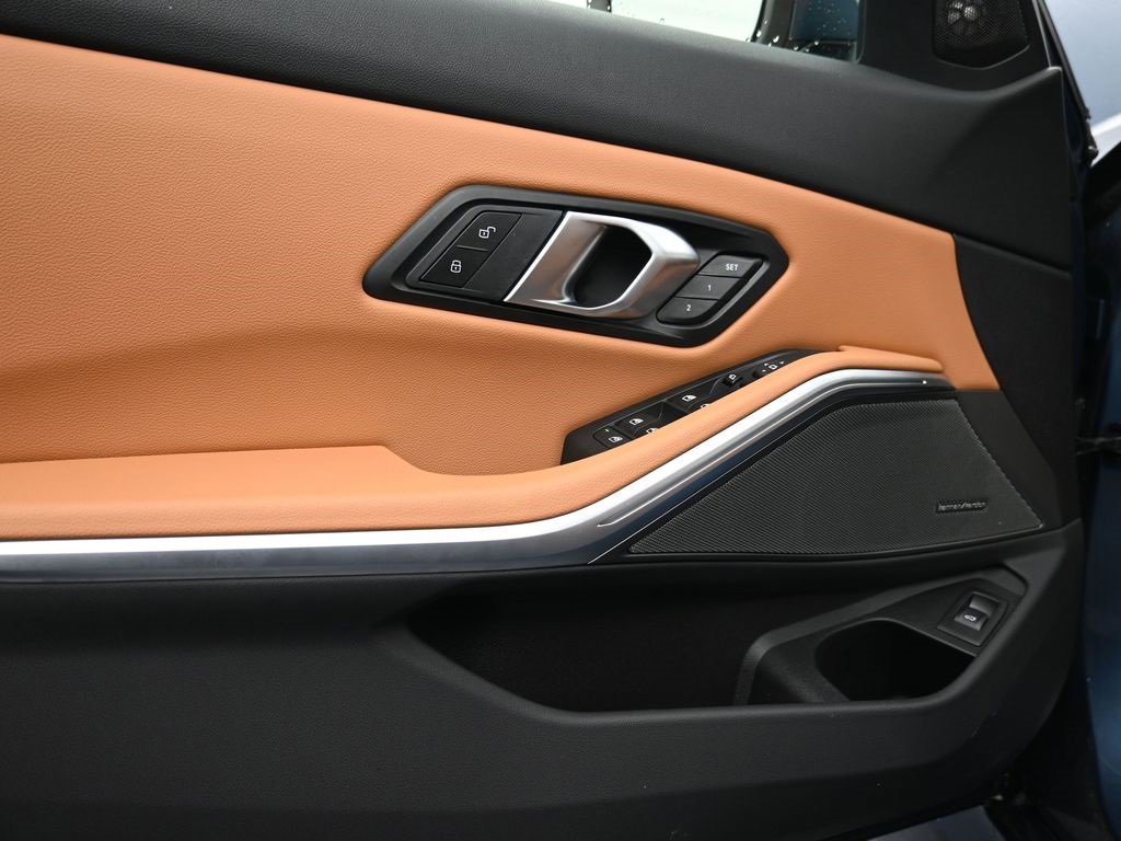 New 2025 BMW 330i xDrive 330i xDrive w/ Premium Package image 9