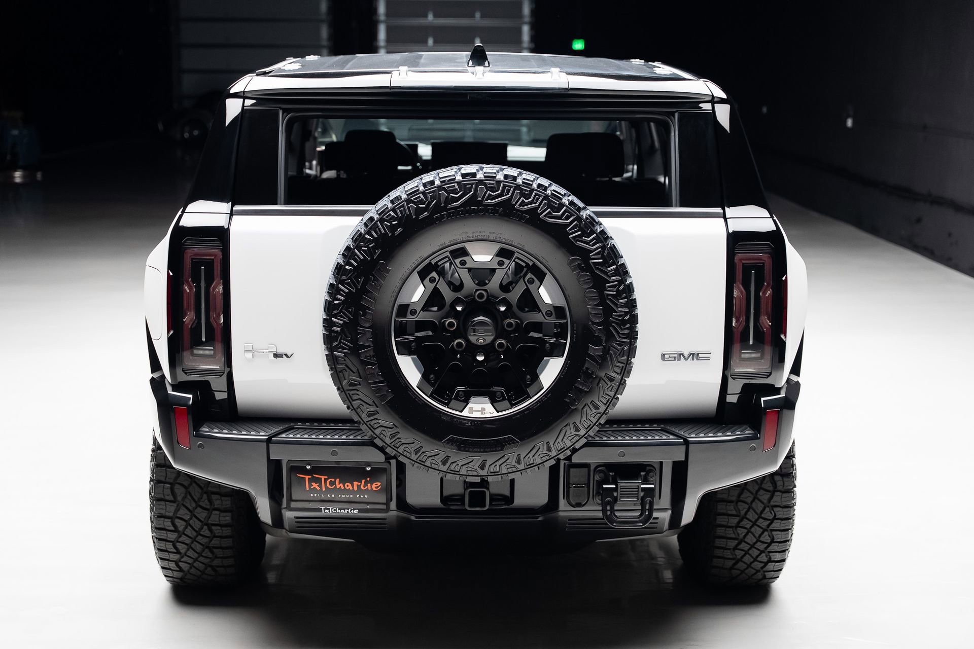 Used 2024 GMC Hummer EV 2X w/ Extreme Off-Road Package image 26
