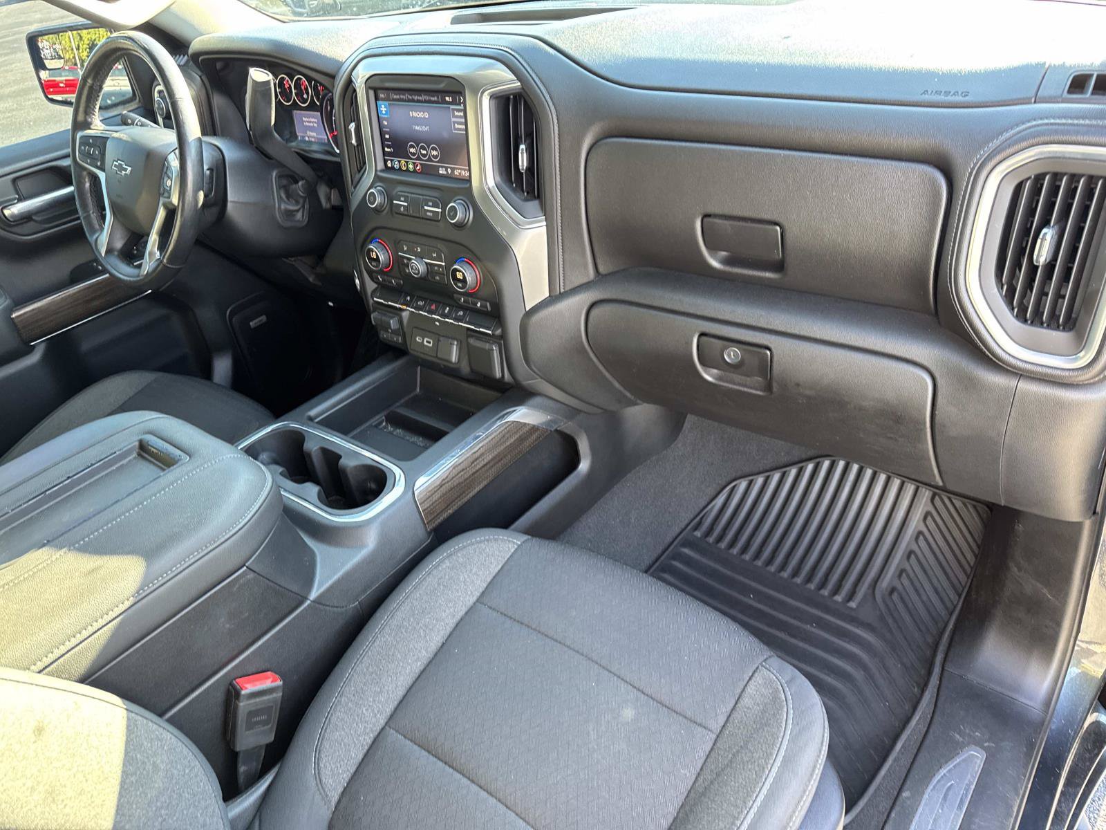 Used 2019 Chevrolet Silverado 1500 RST RWD image 24