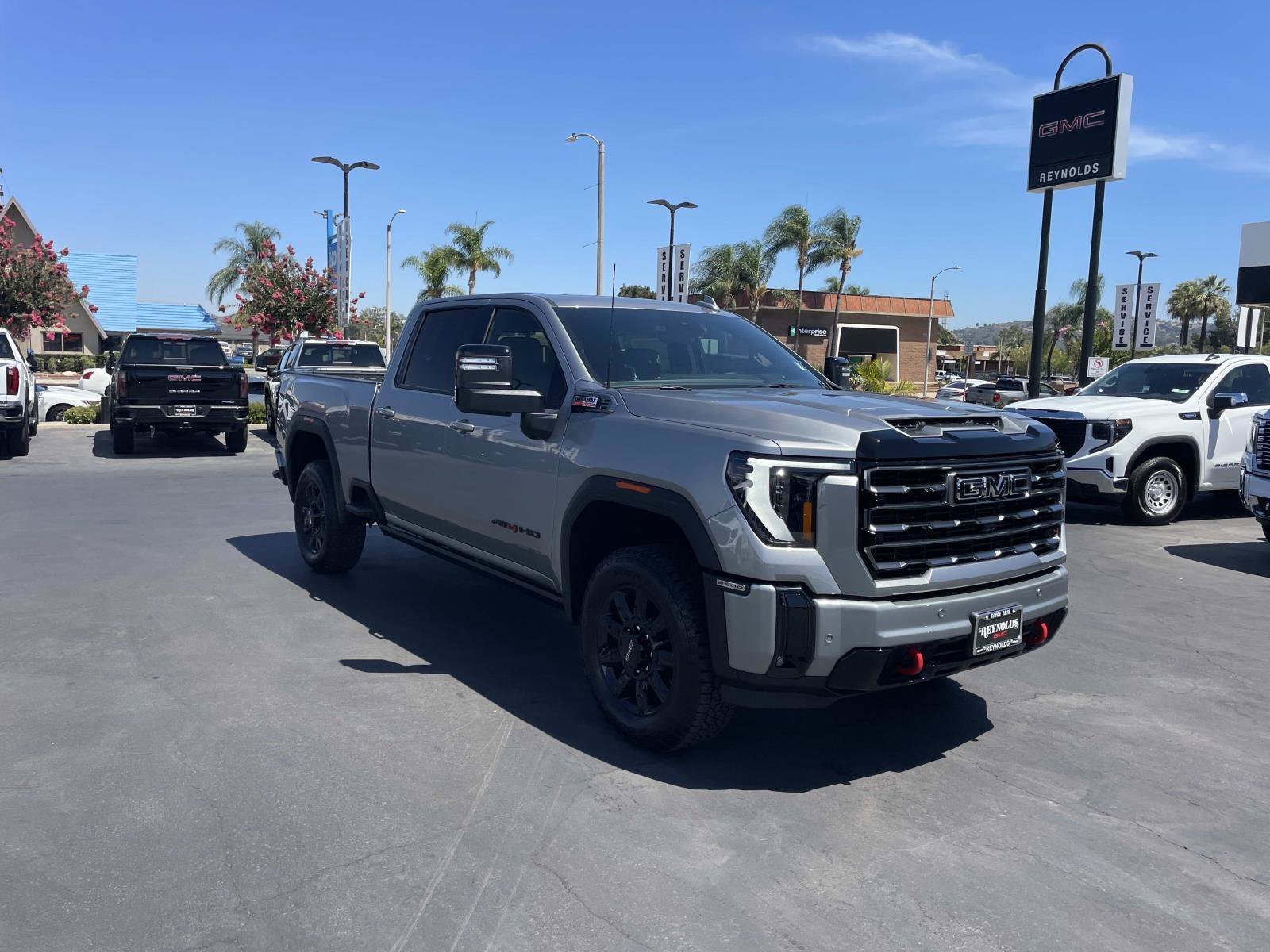 New 2026 GMC Sierra 2500 AT4 w/ AT4 Premium Plus Package AWD/4WD image 3
