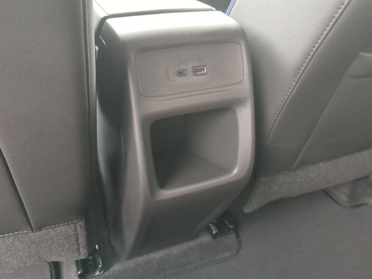 New 2026 Buick Envista Sport Touring w/ Convenience I Package FWD image 22