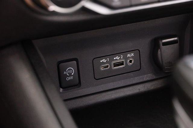 Used 2025 Nissan Sentra SR w/ Midnight Edition FWD image 19