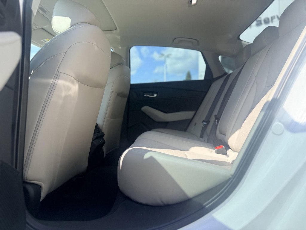 Used 2025 Honda Accord Touring image 11