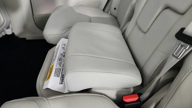Certified 2026 Volvo XC90 B6 Ultra w/ Protection Package AWD/4WD image 32