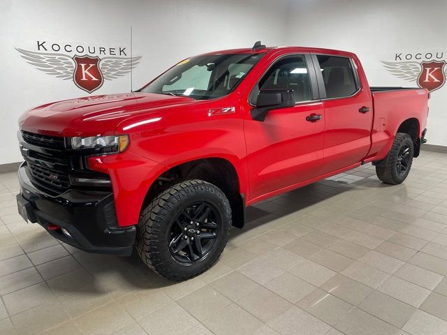 Used 2022 Chevrolet Silverado 1500 LT Trail Boss w/ Convenience Package II image 3