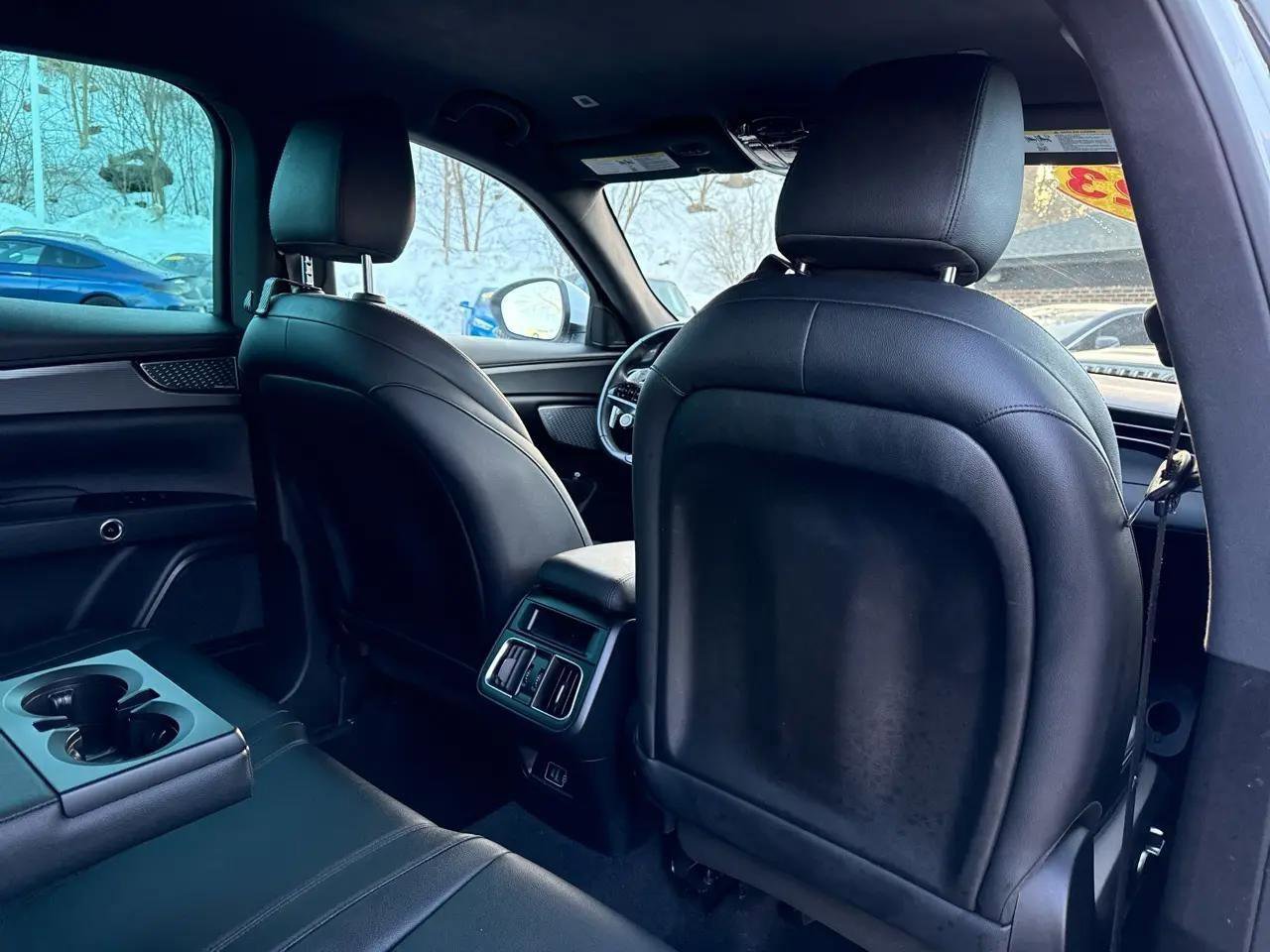Used 2023 Maserati Grecale GT image 34