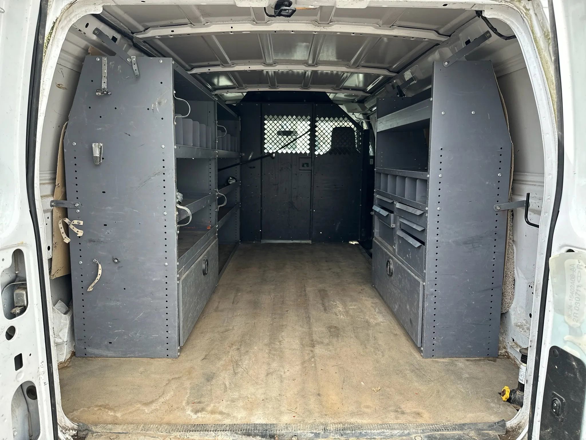 Used 2011 Ford E-150 and Econoline 150 Van 3D w/ Commercial Cargo Van Pkg image 9