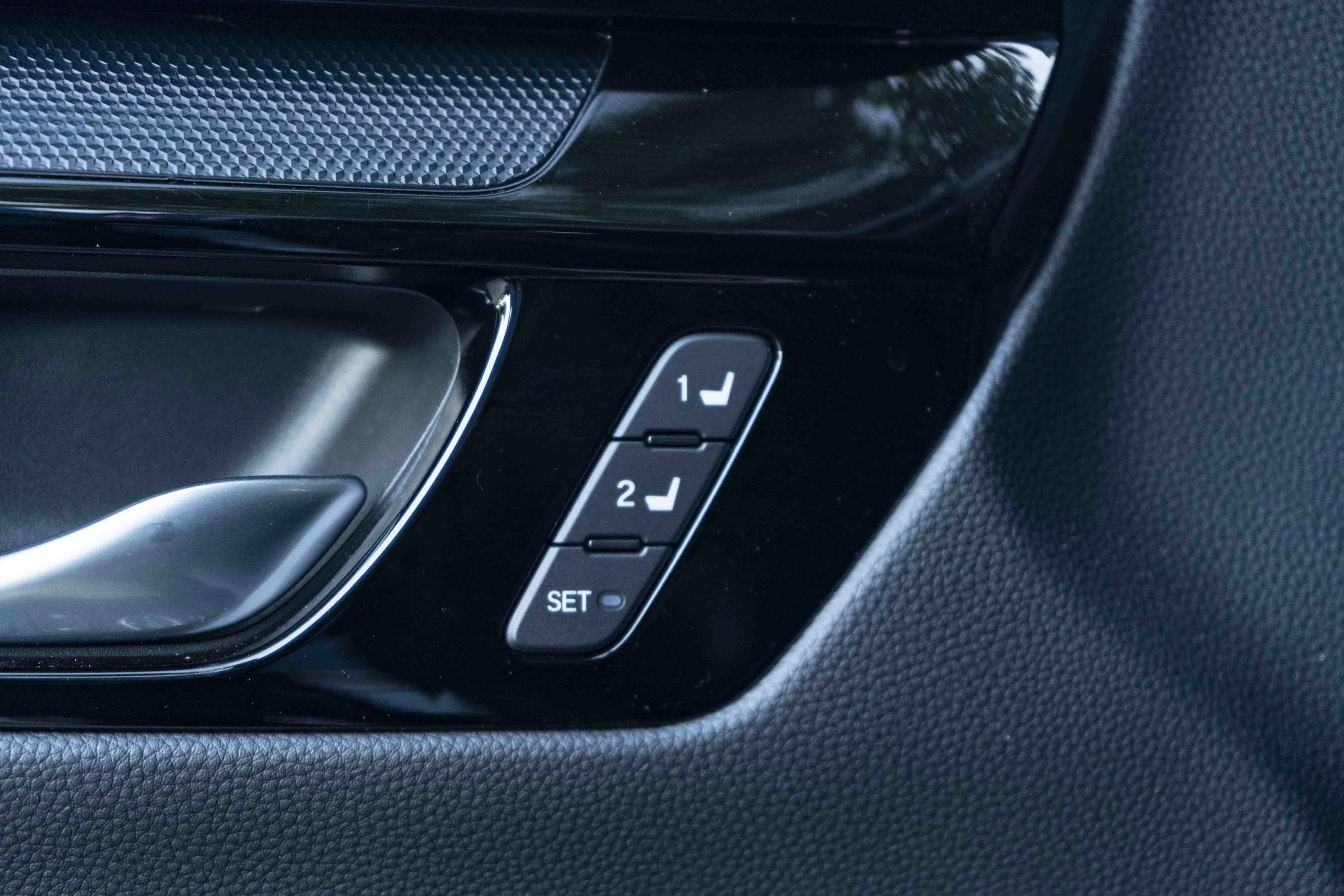 Used 2023 Honda CR-V Sport Touring image 38