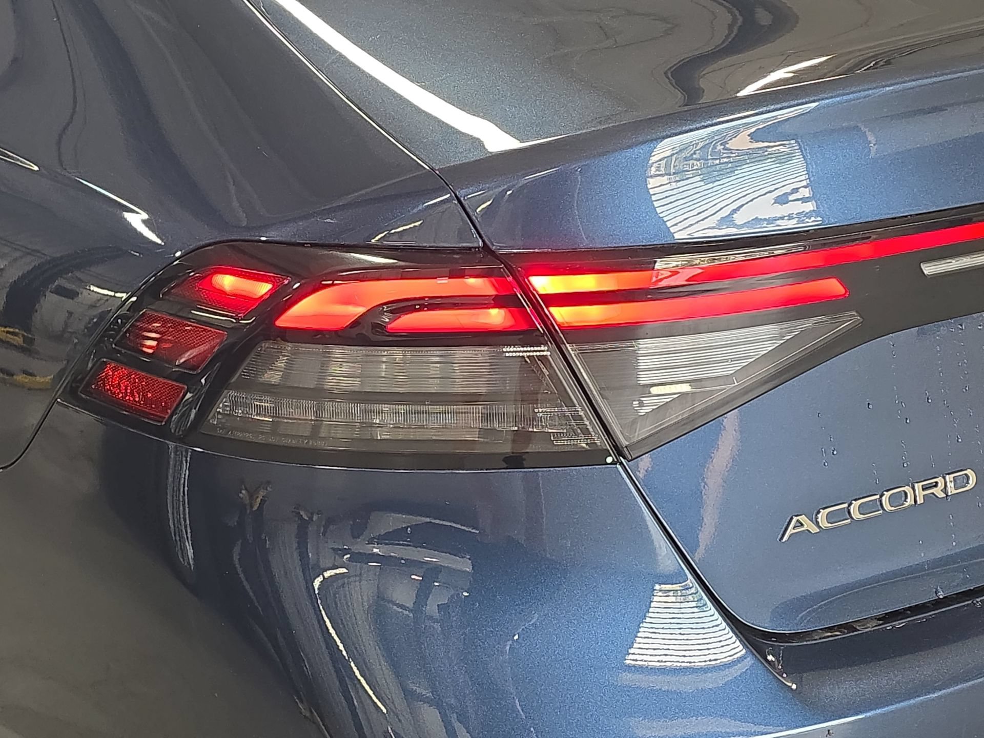 Used 2024 Honda Accord EX image 32