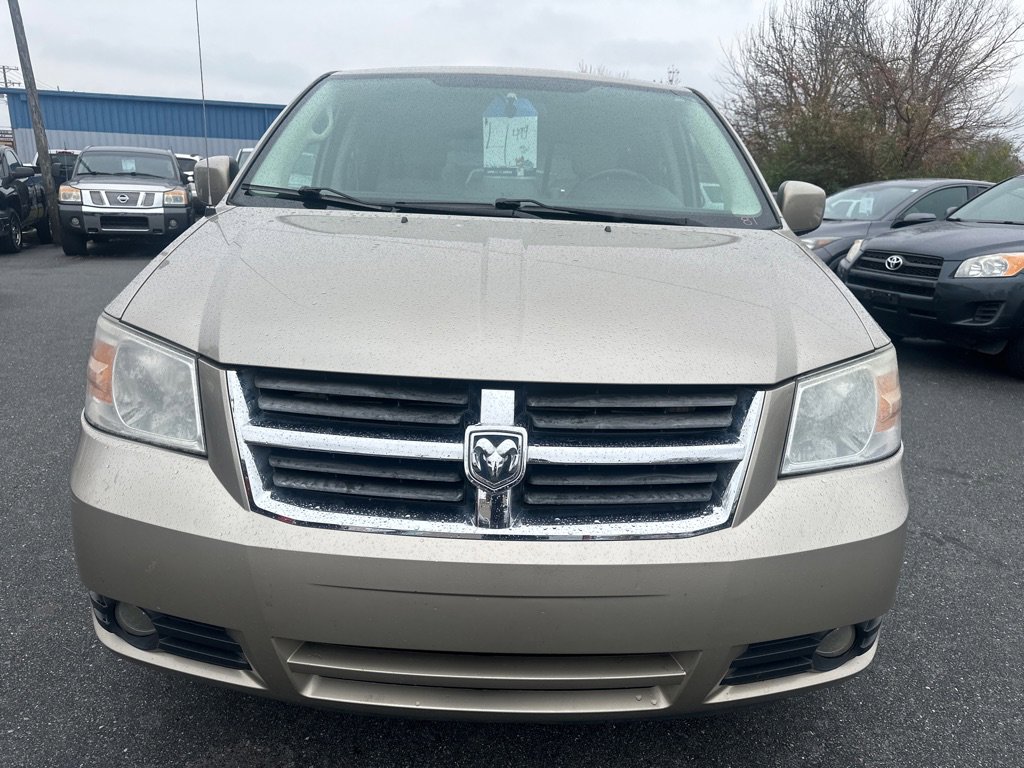 Used 2008 Dodge Grand Caravan SXT image 8