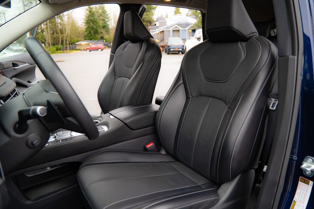 Used 2024 INFINITI QX60 Luxe w/ Cargo Package image 11