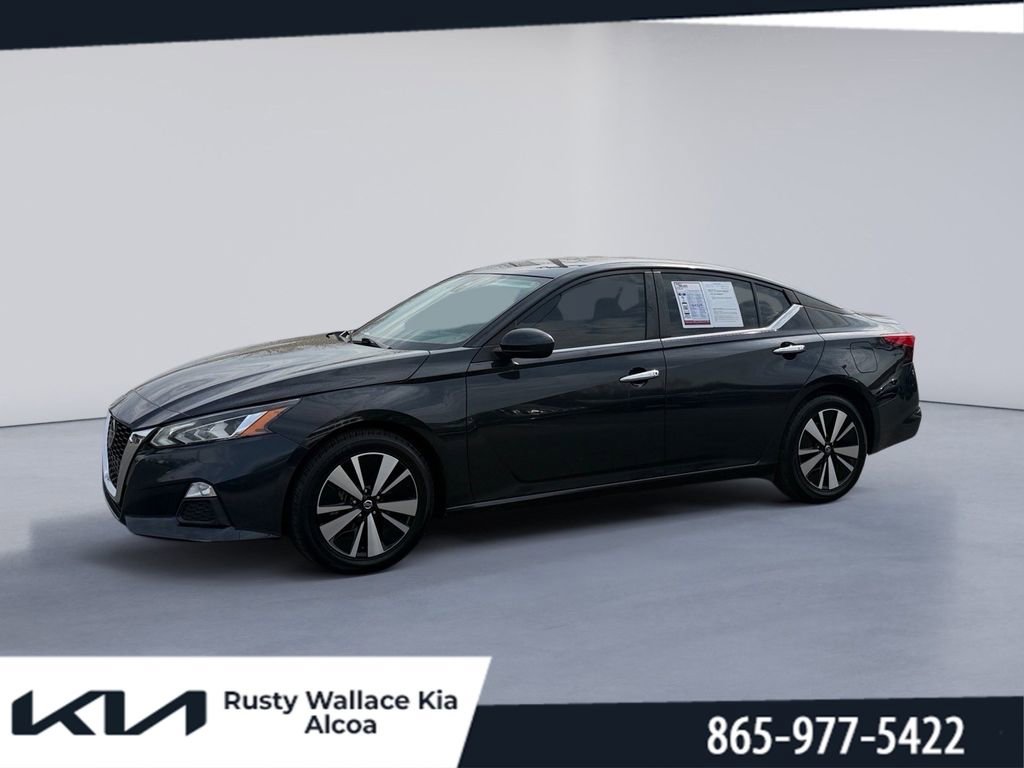 Used 2022 Nissan Altima 2.5 SV