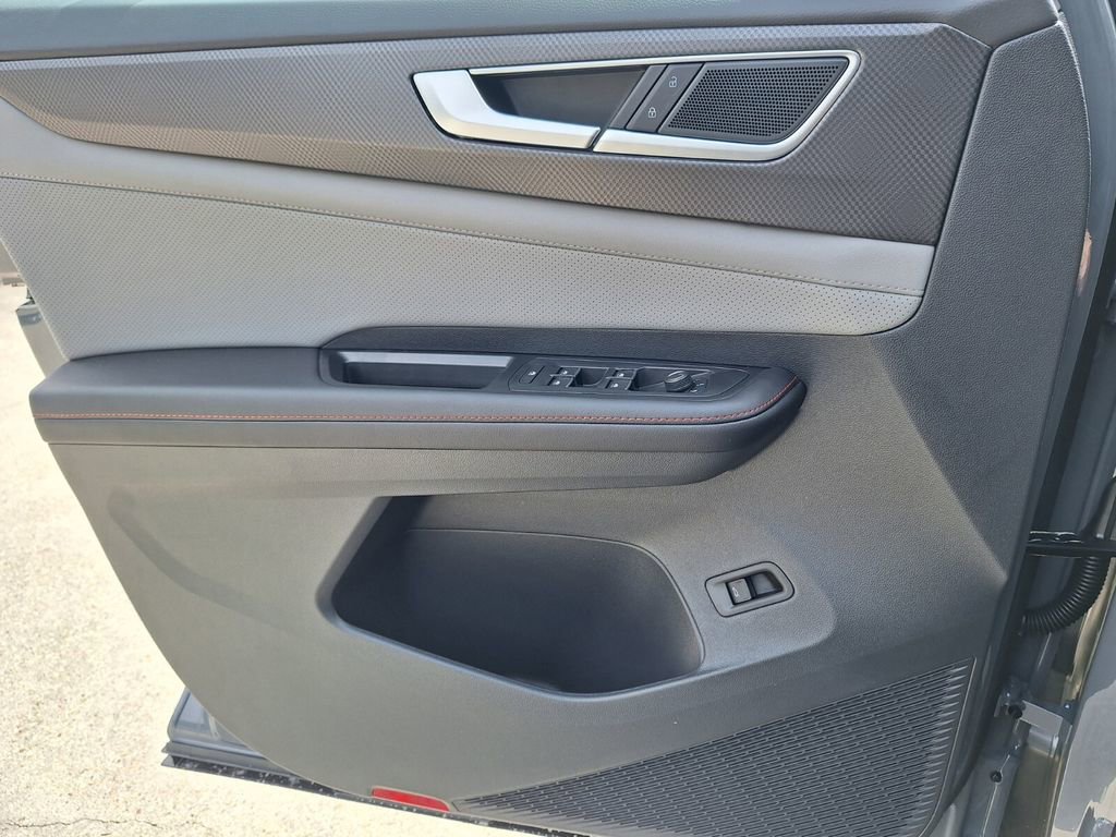 New 2026 Volkswagen Atlas Peak Edition image 21