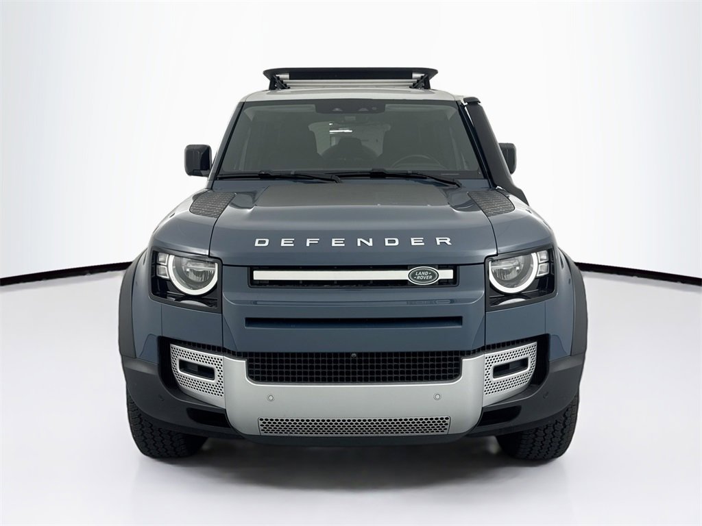 Used 2022 Land Rover Defender 110 S image 2