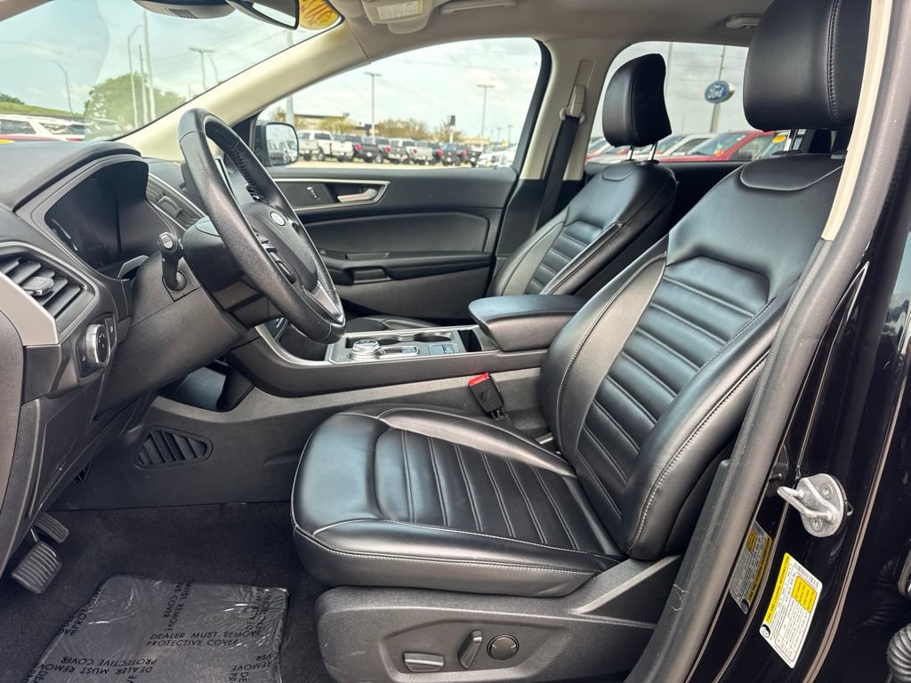 Used 2024 Ford Edge SEL AWD/4WD image 4
