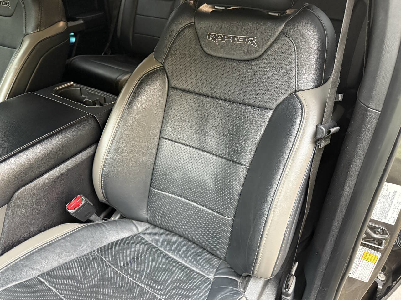 Used 2017 Ford F150 Raptor w/ Equipment Group 802A Luxury image 61