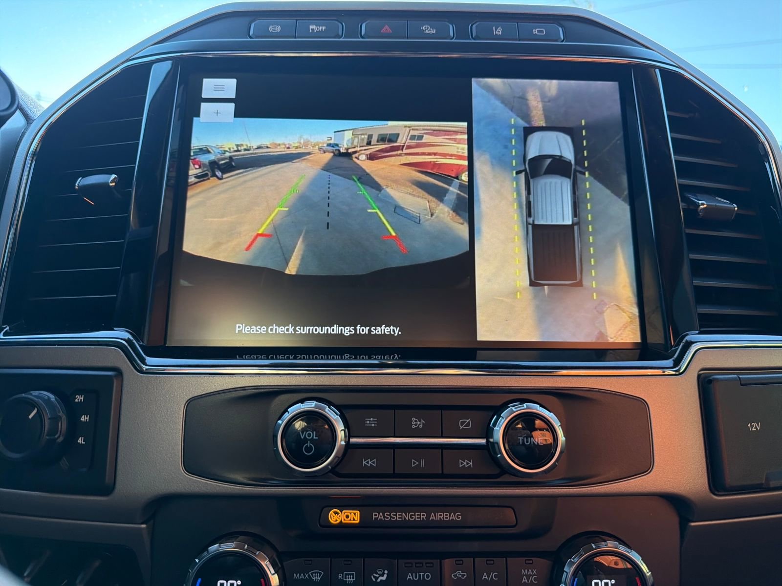 Used 2022 Ford F250 King Ranch w/ Tremor Off-Road Package image 21