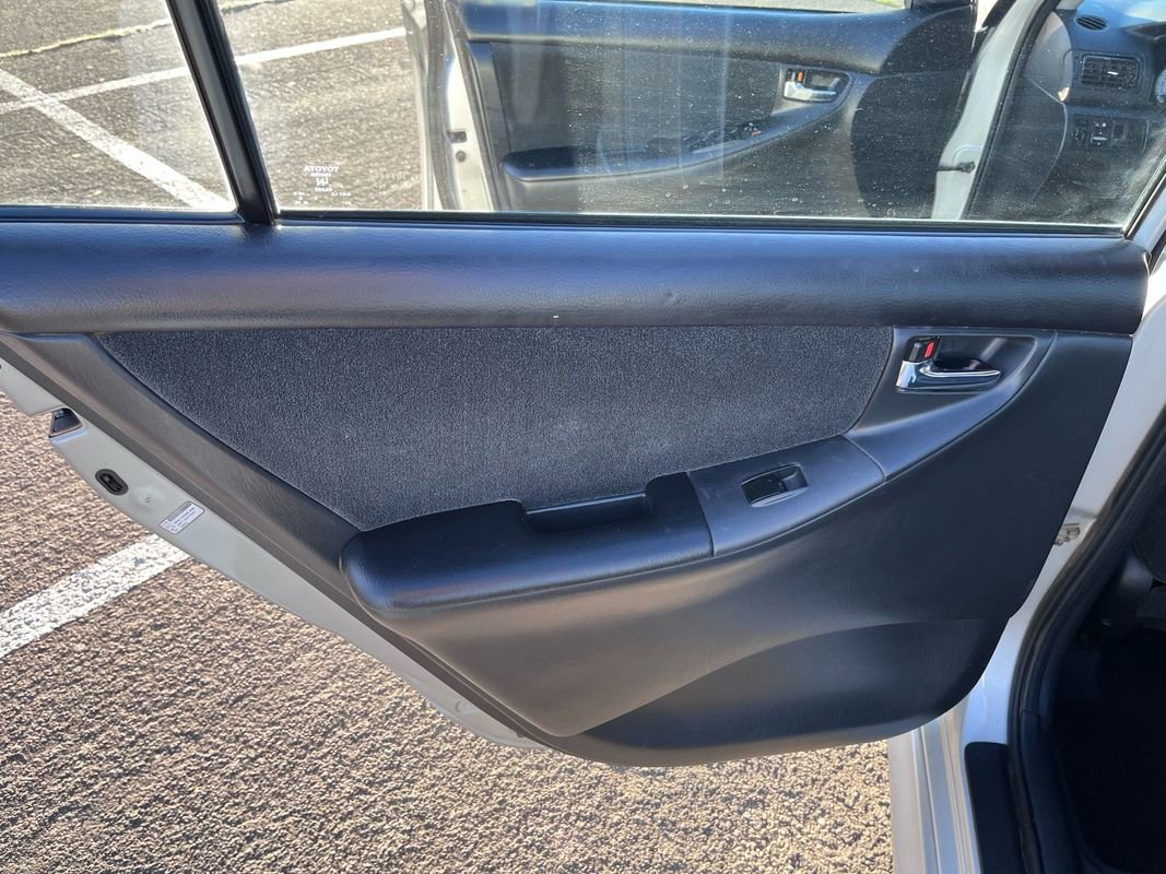 Used 2004 Toyota Corolla CE image 14