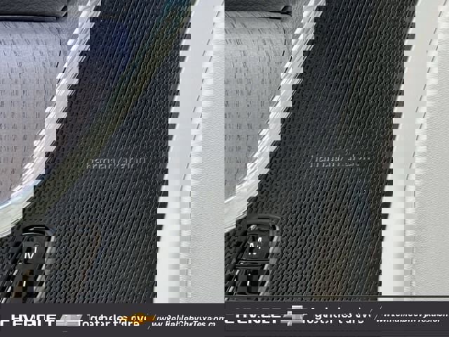 Used 2023 Volvo S90 B6 Ultimate image 28