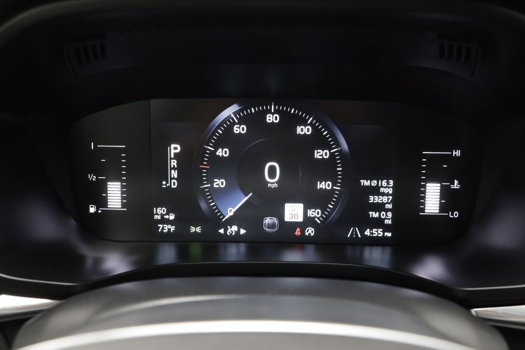 Used 2019 Volvo XC60 T5 Momentum w/ Advanced Package AWD/4WD image 8
