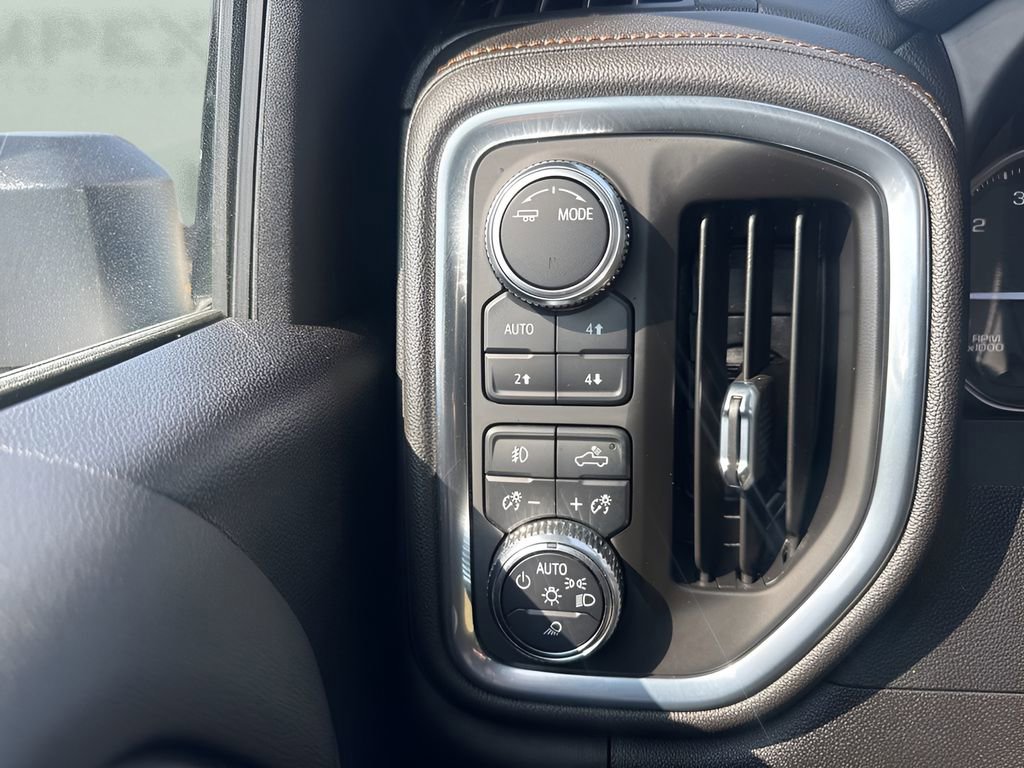 Used 2022 GMC Sierra 2500 AT4 w/ Gooseneck/5TH Wheel Package image 23