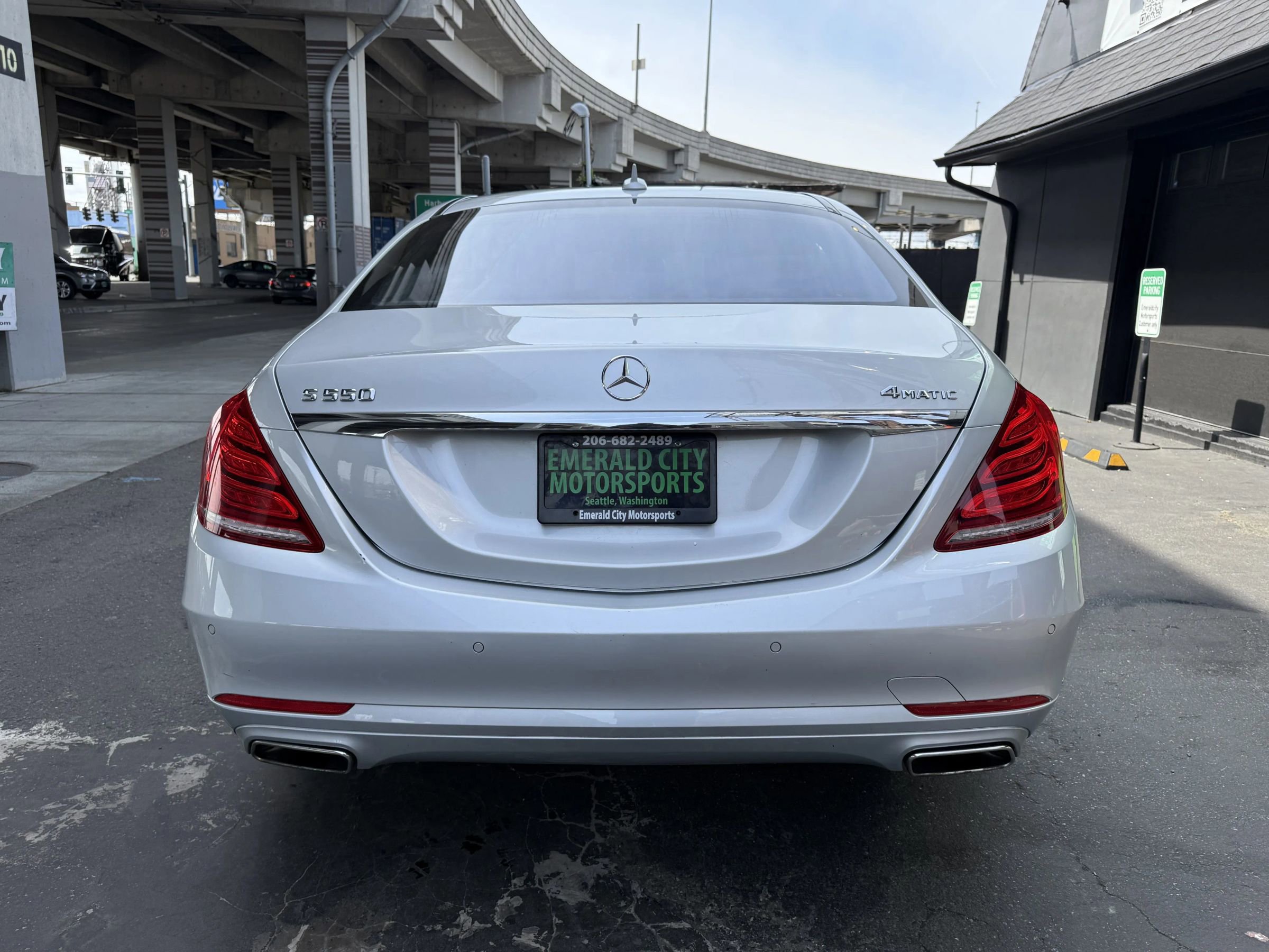 Used 2015 Mercedes-Benz S 550 4MATIC Sedan image 5