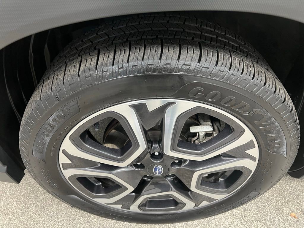 Used 2023 Subaru Ascent Touring image 16