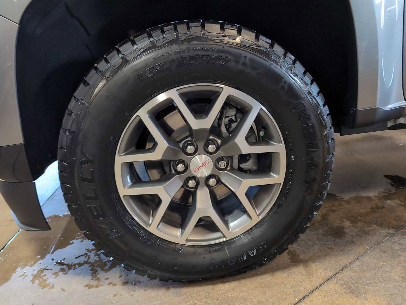 Used 2022 GMC Canyon AT4 w/ Trailering Package image 30