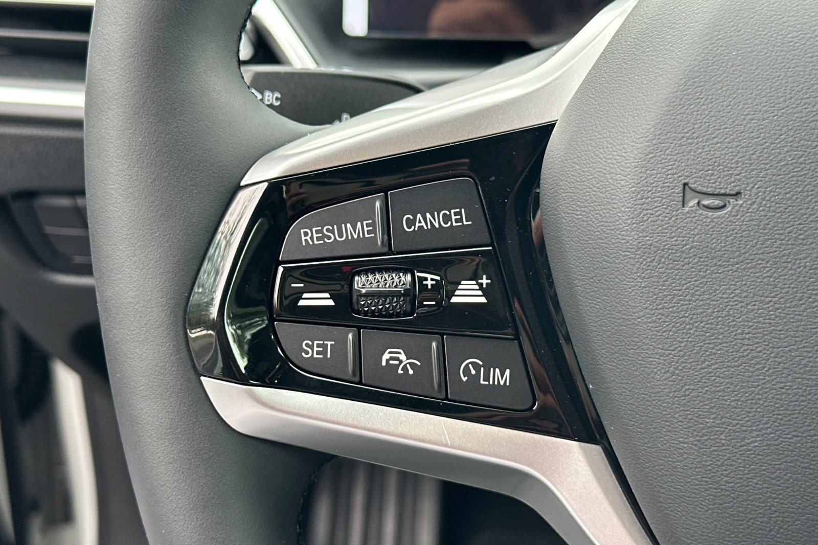 Used 2025 BMW i4 eDrive40 w/ Premium Package image 31