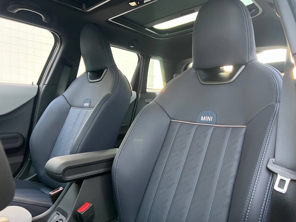 New 2026 MINI Cooper S FWD image 15