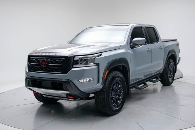 Used 2024 Nissan Frontier PRO-4X w/ Pro Premium Package image 1