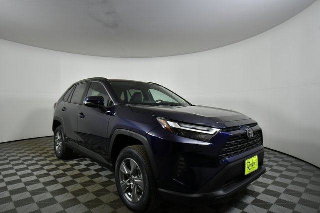 New 2025 Toyota RAV4 XLE image 8