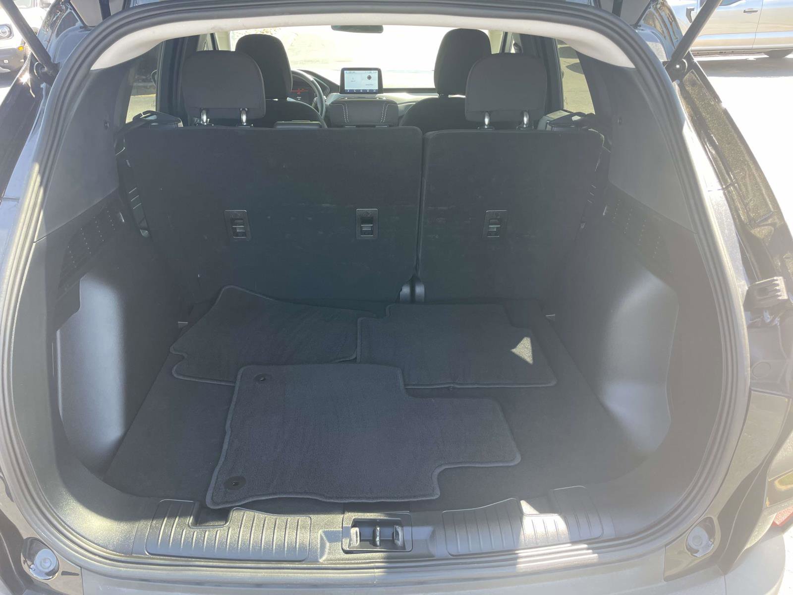 Used 2025 Ford Escape Active FWD image 8