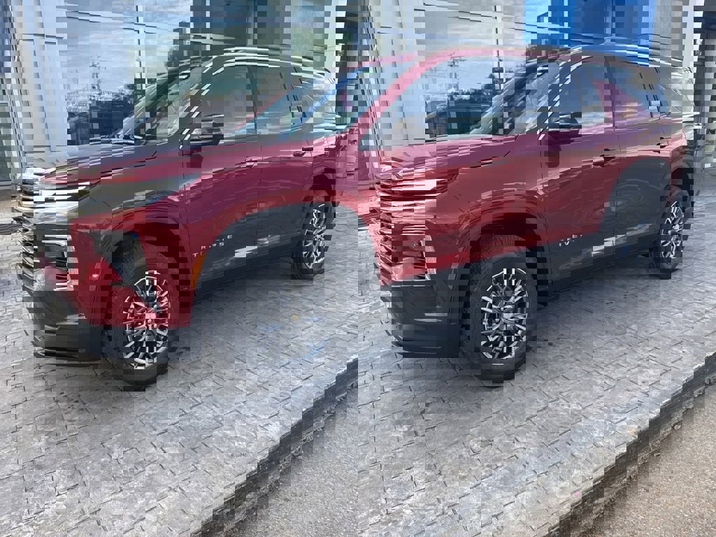 New 2026 Chevrolet Traverse LT w/ LPO, Floor Liner Package