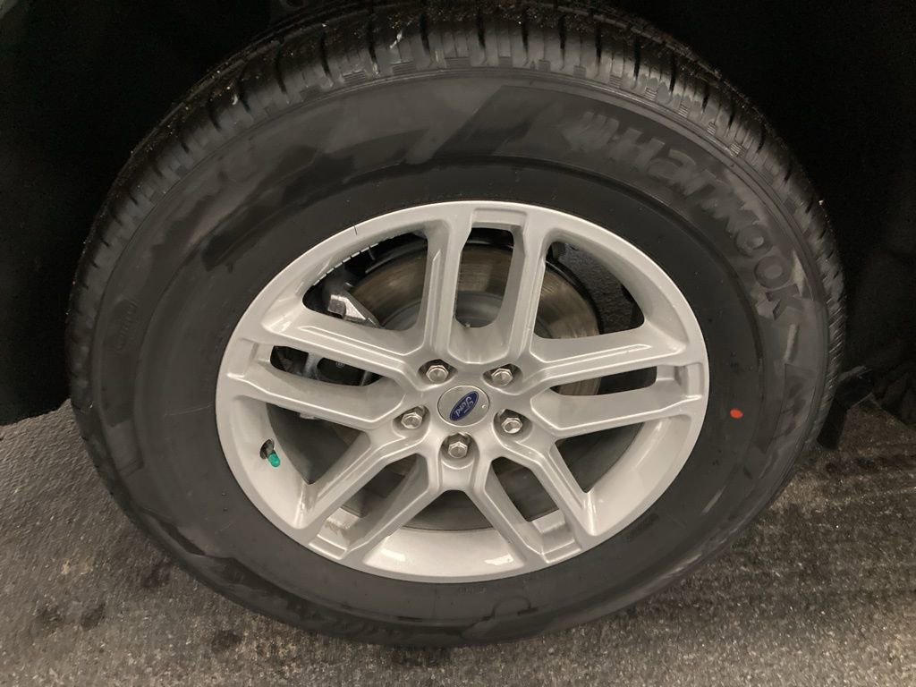 New 2026 Ford Explorer Active image 12