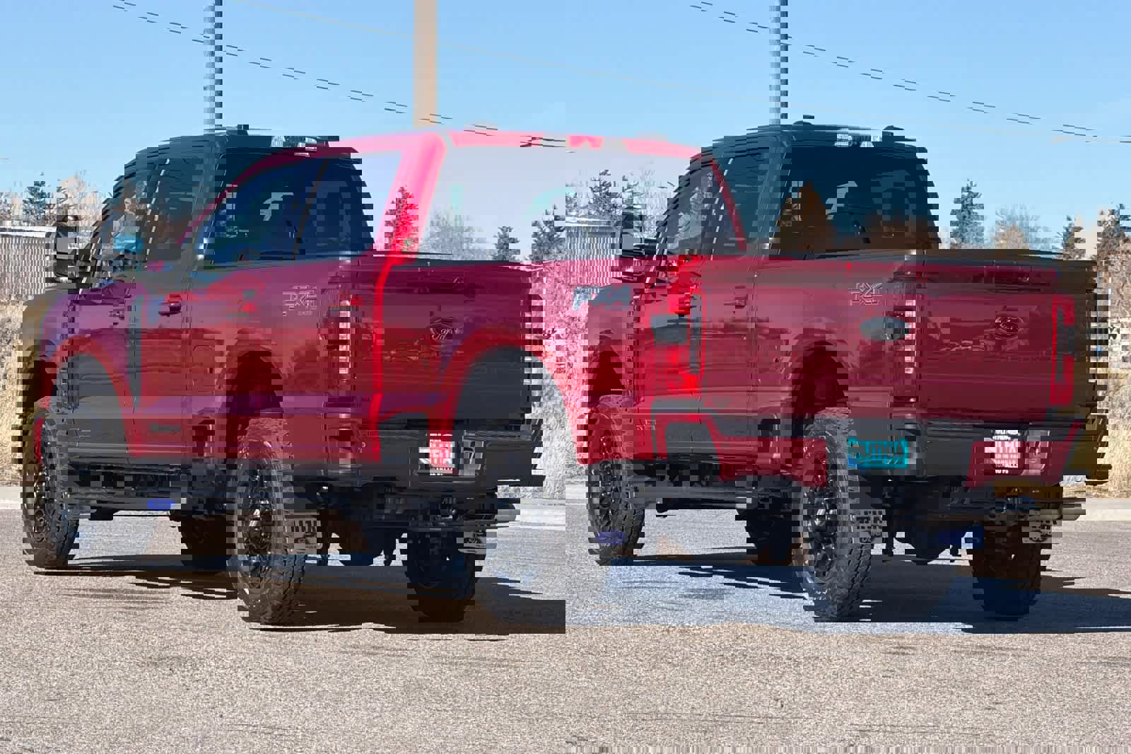 Used 2025 Ford F350 Lariat w/ Black Appearance Package image 6