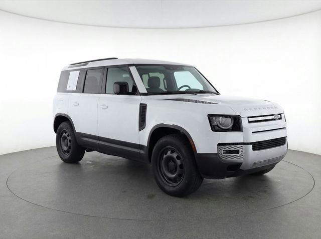 Used 2022 Land Rover Defender 110 image 26
