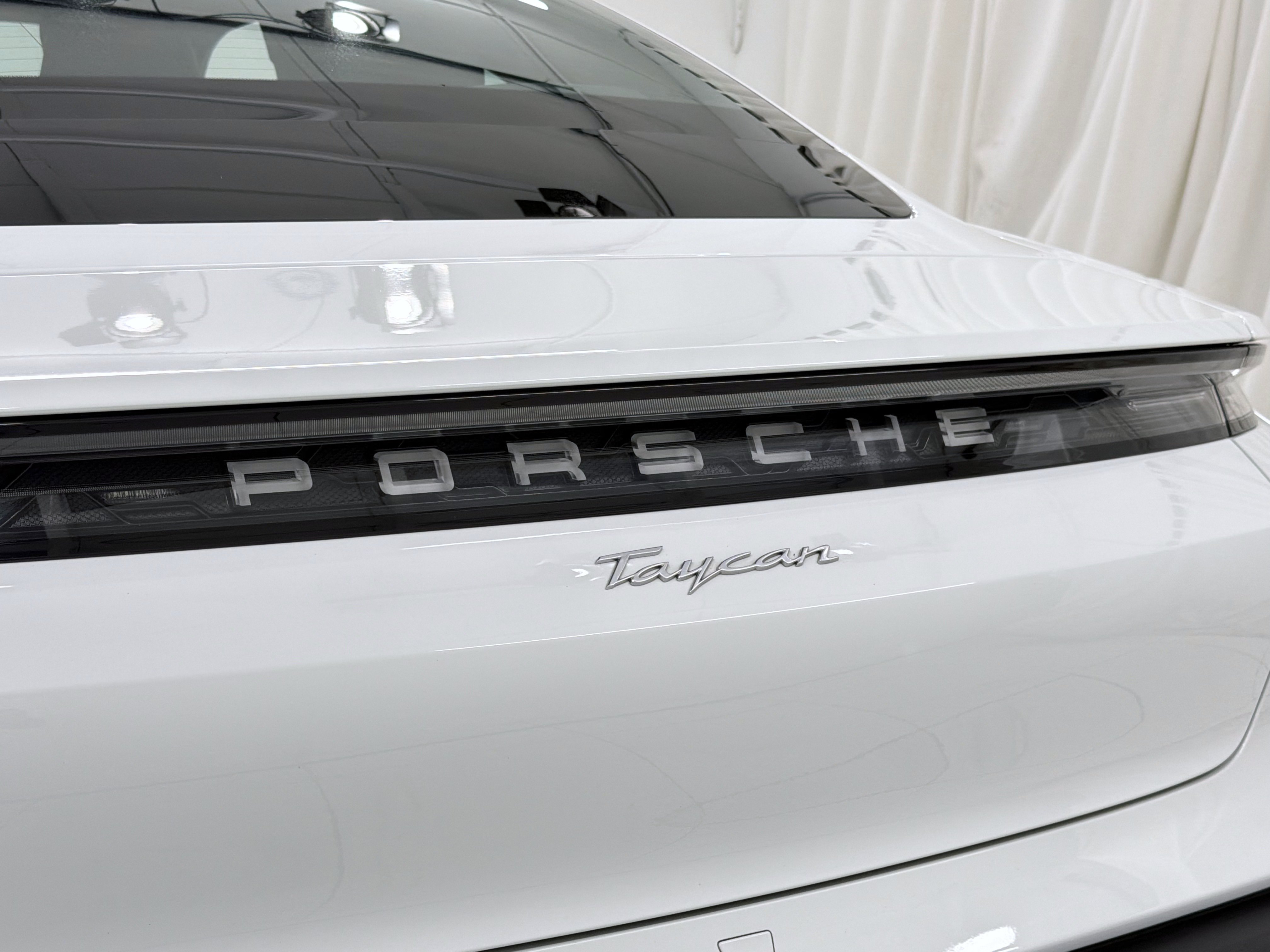 Certified 2021 Porsche Taycan RWD image 61
