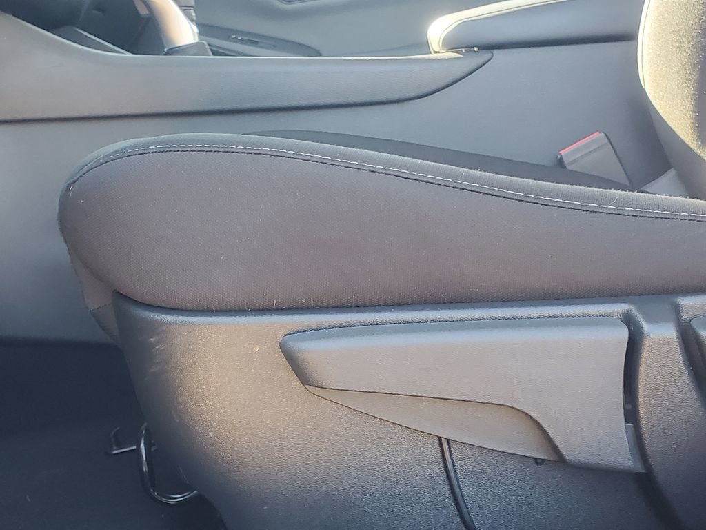 Used 2023 Nissan Sentra SV w/ Trunk Package image 12