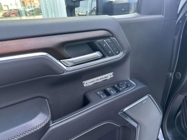 Used 2024 GMC Sierra 1500 Denali w/ Denali Reserve Package AWD/4WD image 17