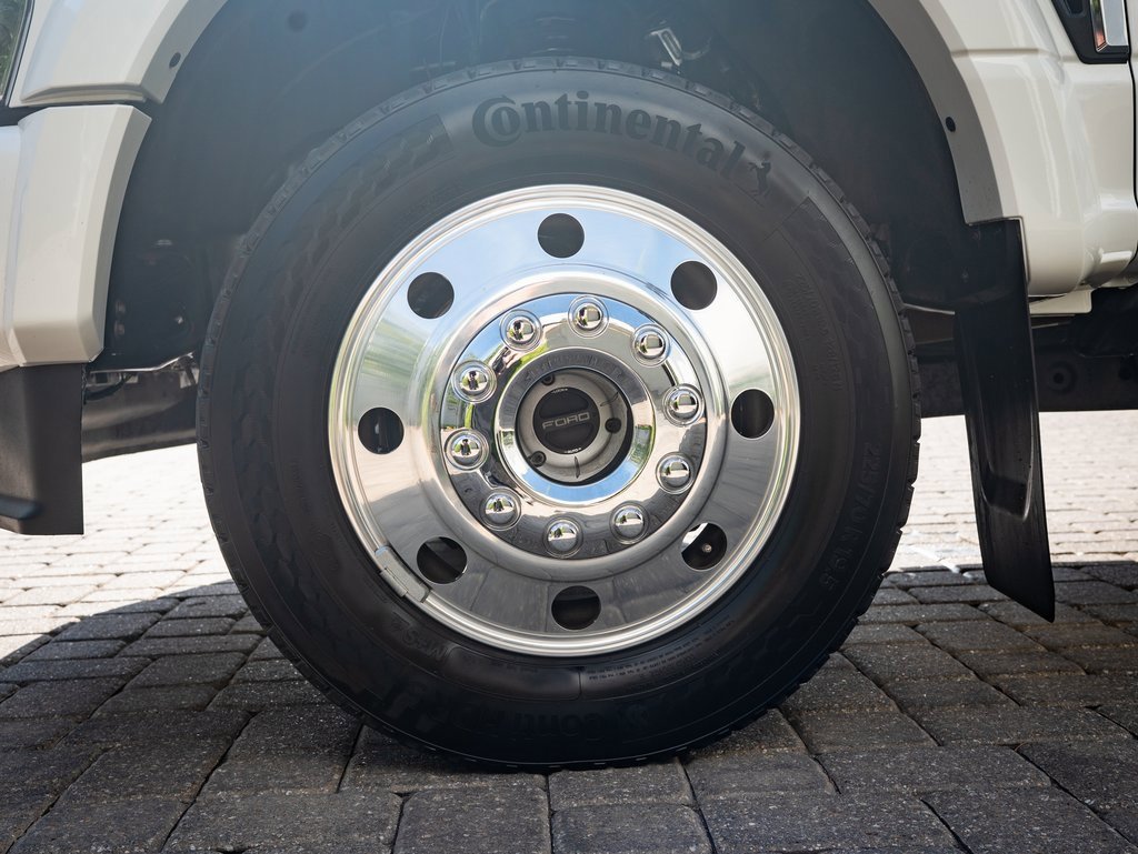 Used 2024 Ford F450 Limited w/ FX4 Off-Road Package image 13