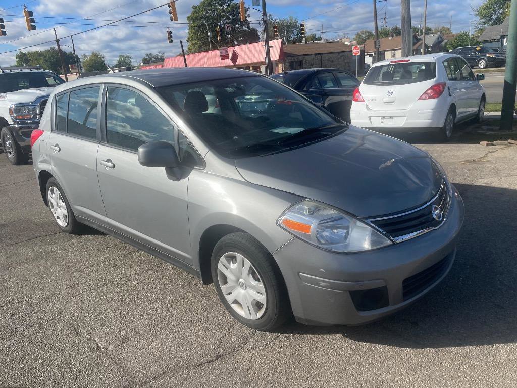 Used 2012 Nissan Versa 1.8 S w/ Plus Pkg image 3