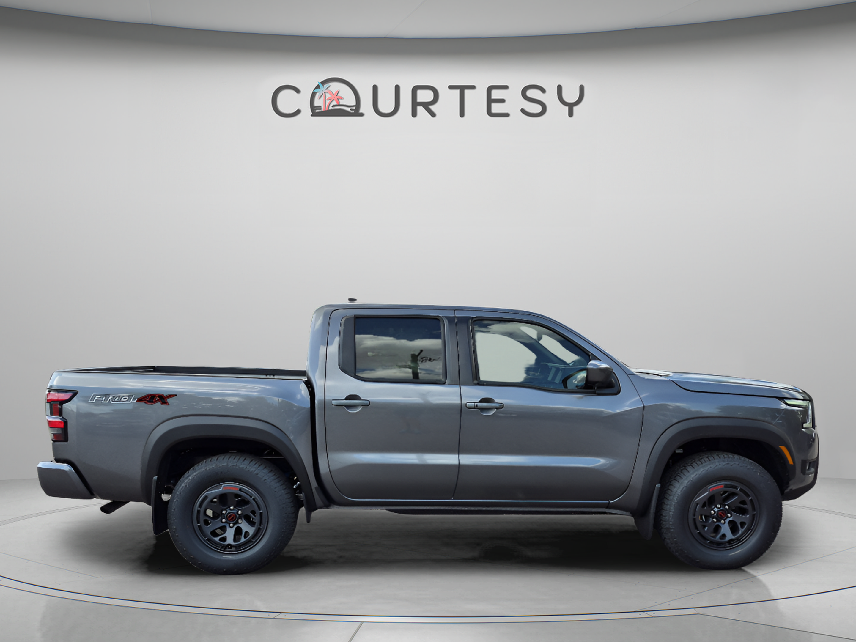 New 2026 Nissan Frontier PRO-4X w/ Pro-4x Convenience Package AWD/4WD image 7