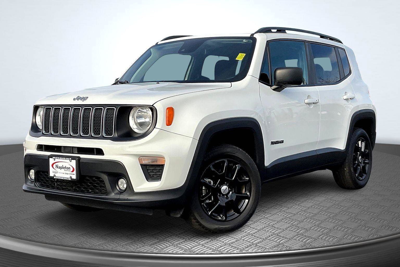 Used 2022 Jeep Renegade Latitude w/ Convenience Group AWD/4WD image 1