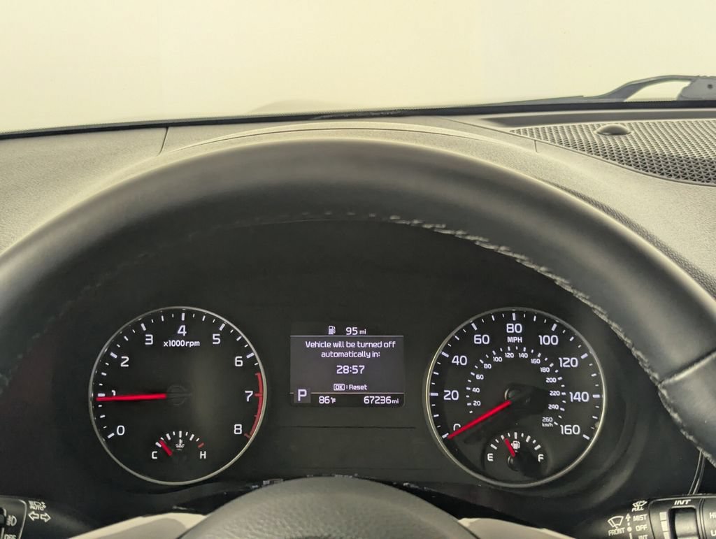 Used 2022 Kia Seltos EX AWD/4WD image 19